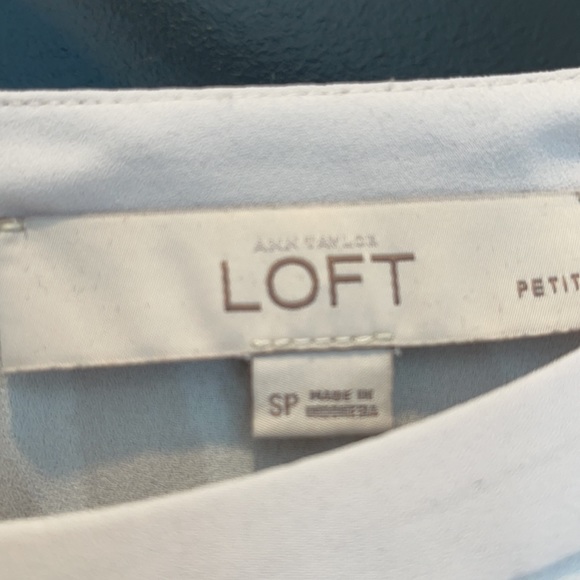 Blouse - Picture 3 of 4